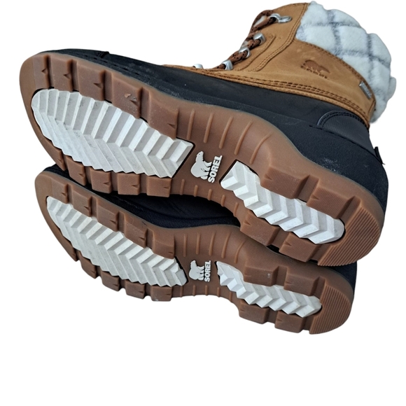 Sorel Tan and Black Winter Boots - Picture 8 of 11